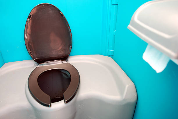 Affordable portable toilet rental in Lawtey, FL